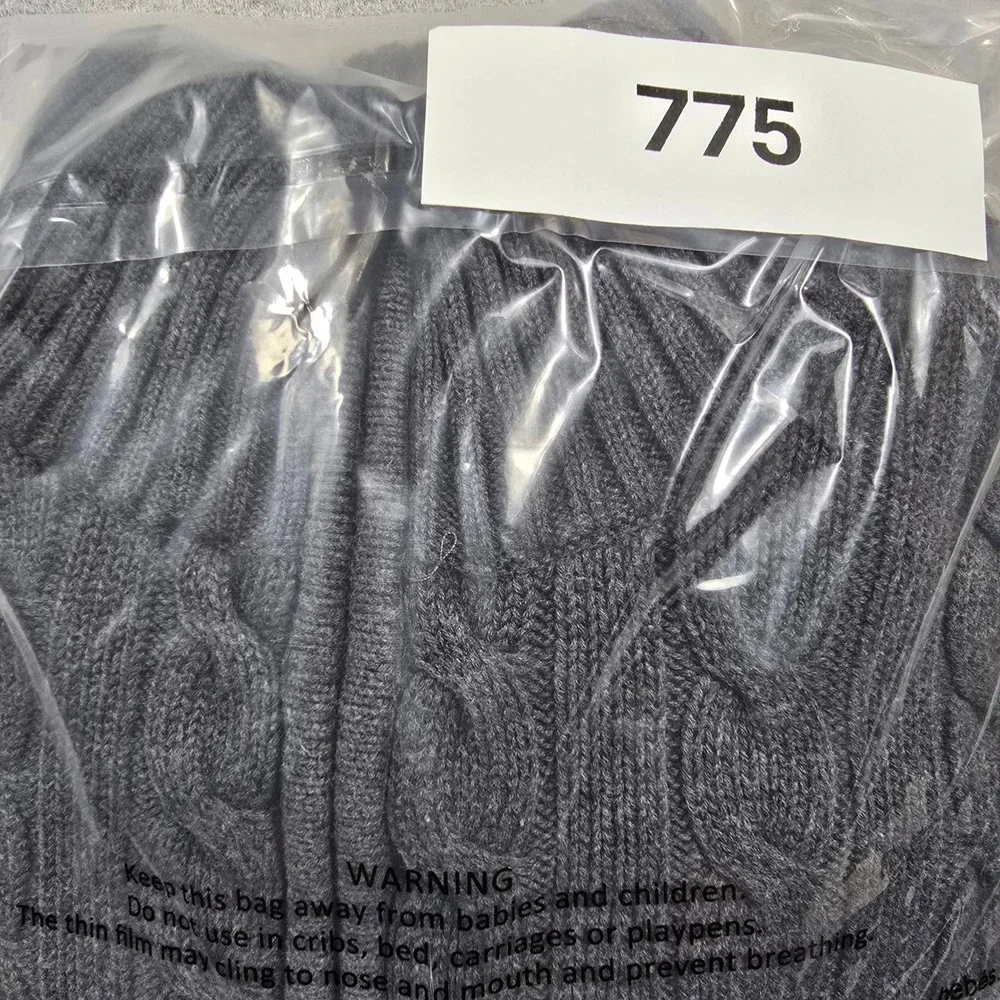 Old Navy Mens Large Gray Sweater 1/4 Zip Pullover Cable Knit Cotton Mock Neck
